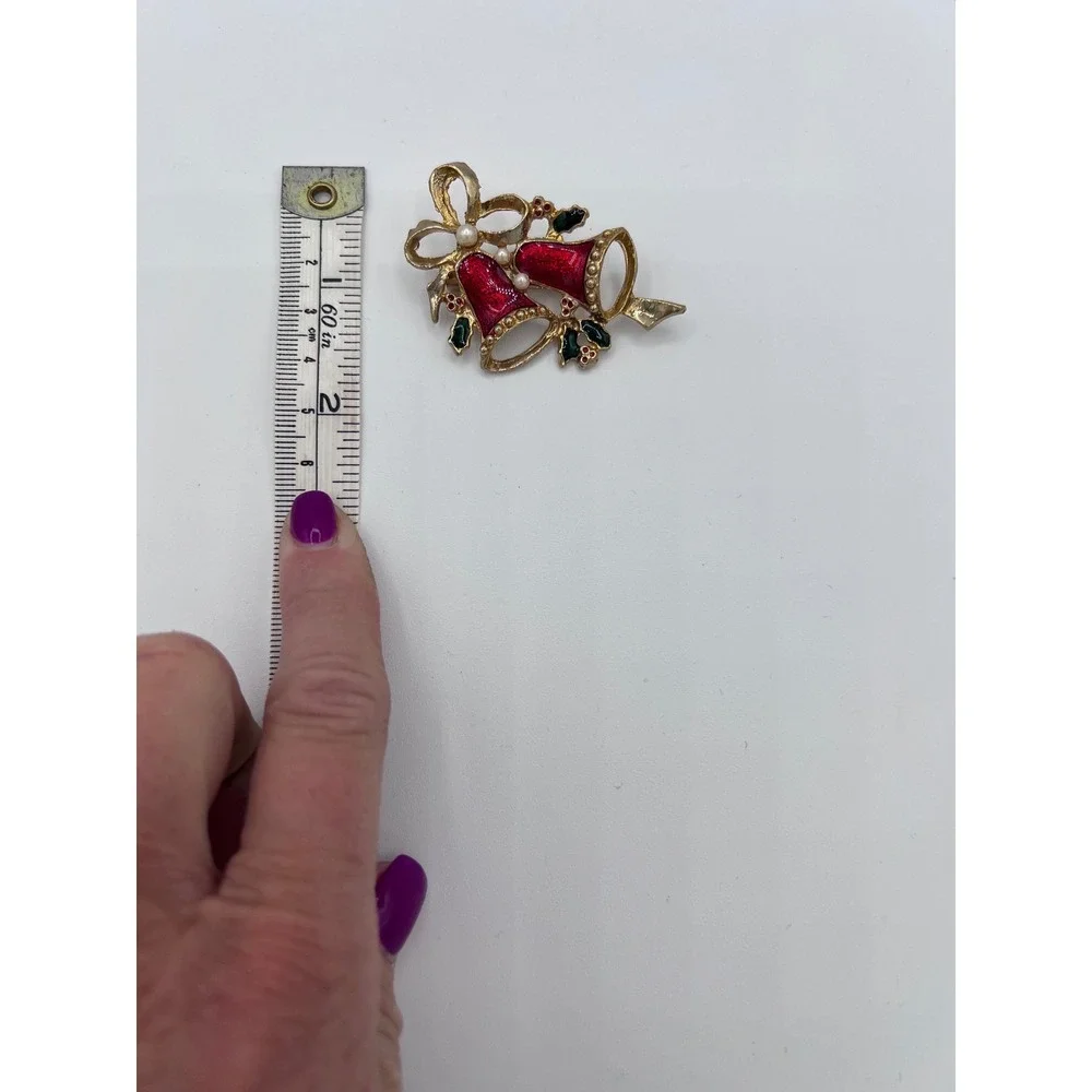 Vintage Christmas Bell Brooch Pin Holiday Jewelry Red Enamel Gold Tone‎